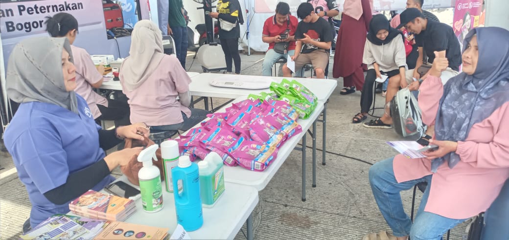 Vaksinasi Rabies dan Pengobatan Hewan Gratis dalam Rangka HJB Ke 543